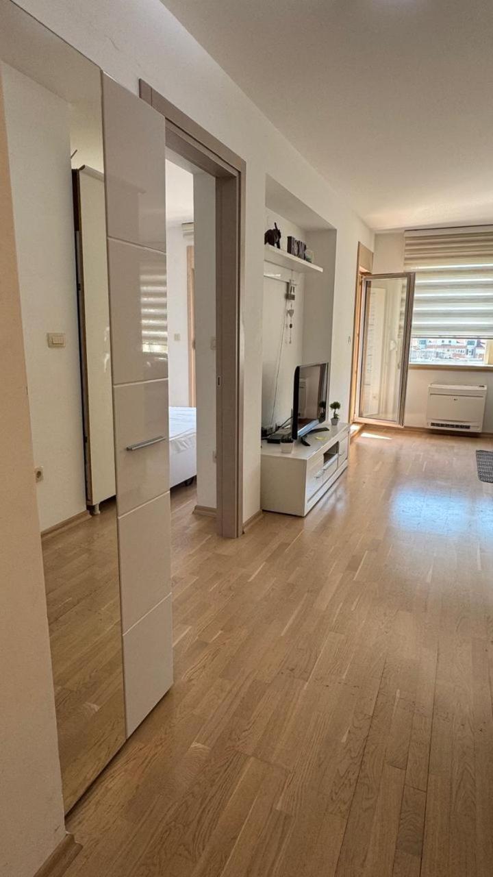 Fontana Mediteran Properties บุดวา ภายนอก รูปภาพ